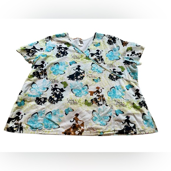 Disney Snow White Scrub Top Size 3XL​ - Picture 2 of 8
